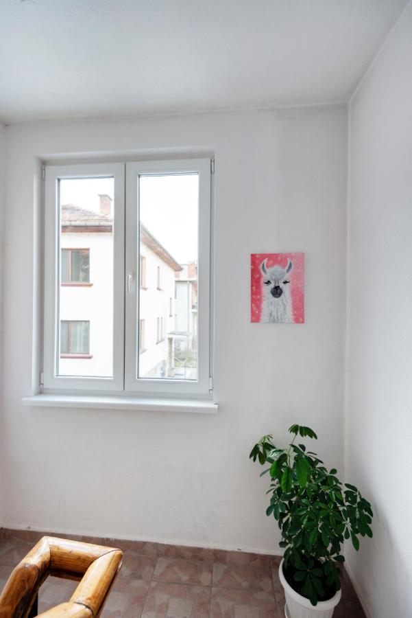 Devin Coworking & Coliving Apartment Екстериор снимка